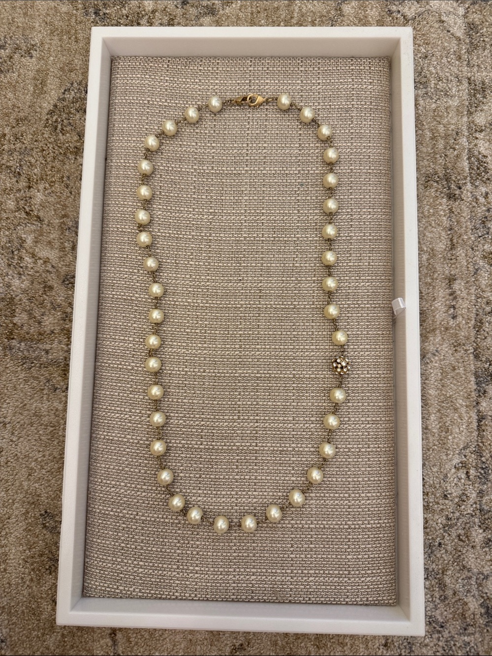 Stella & Dot Cream Pearl Necklace with Gold Accent Bead